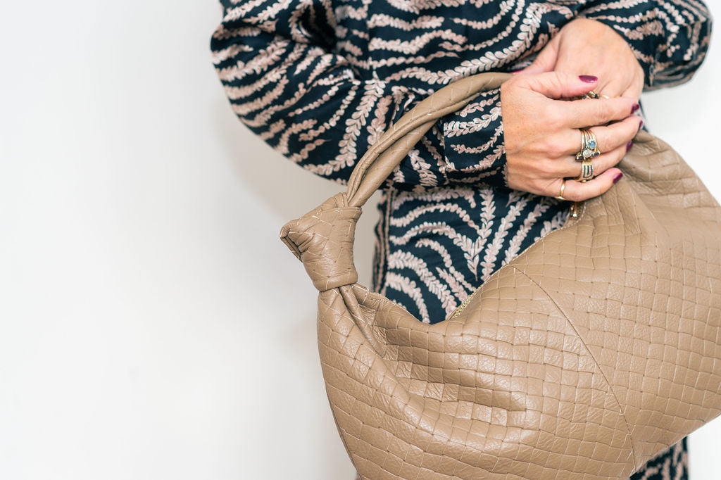 JADE | TAUPE