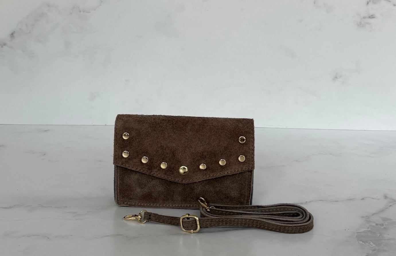 SUE | TAUPE
